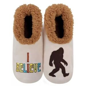 NWT Snoozies Pairable Slipper Socks Medium, I Believe - Medium 7/8